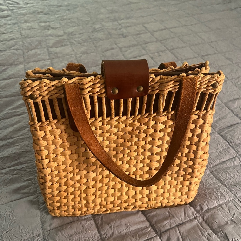Etienne Aigner vintage 60’s straw tote/satchel handbag with signature maroon - Picture 6 of 7